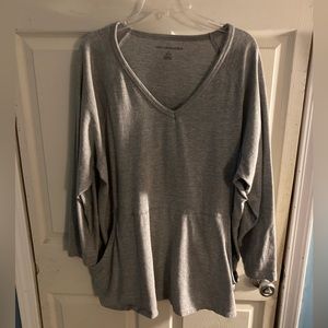Grey Long Sleeve V-Neck Top. Women’s size 18